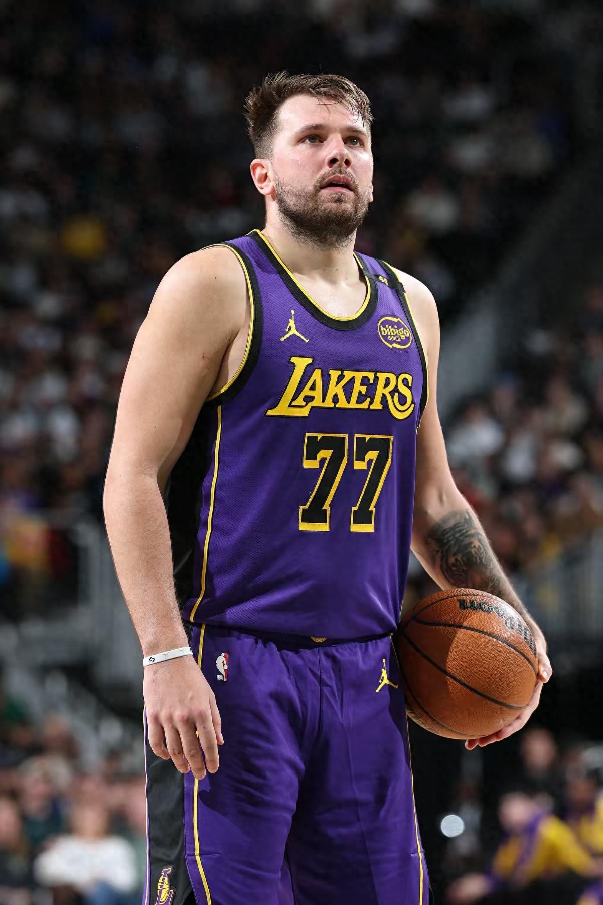 Leyu app-关于赛后洛杉矶湖人回应争议：法甲节点到来，球迷炸锅，阵容厚度经受考验的信息-Leyu app